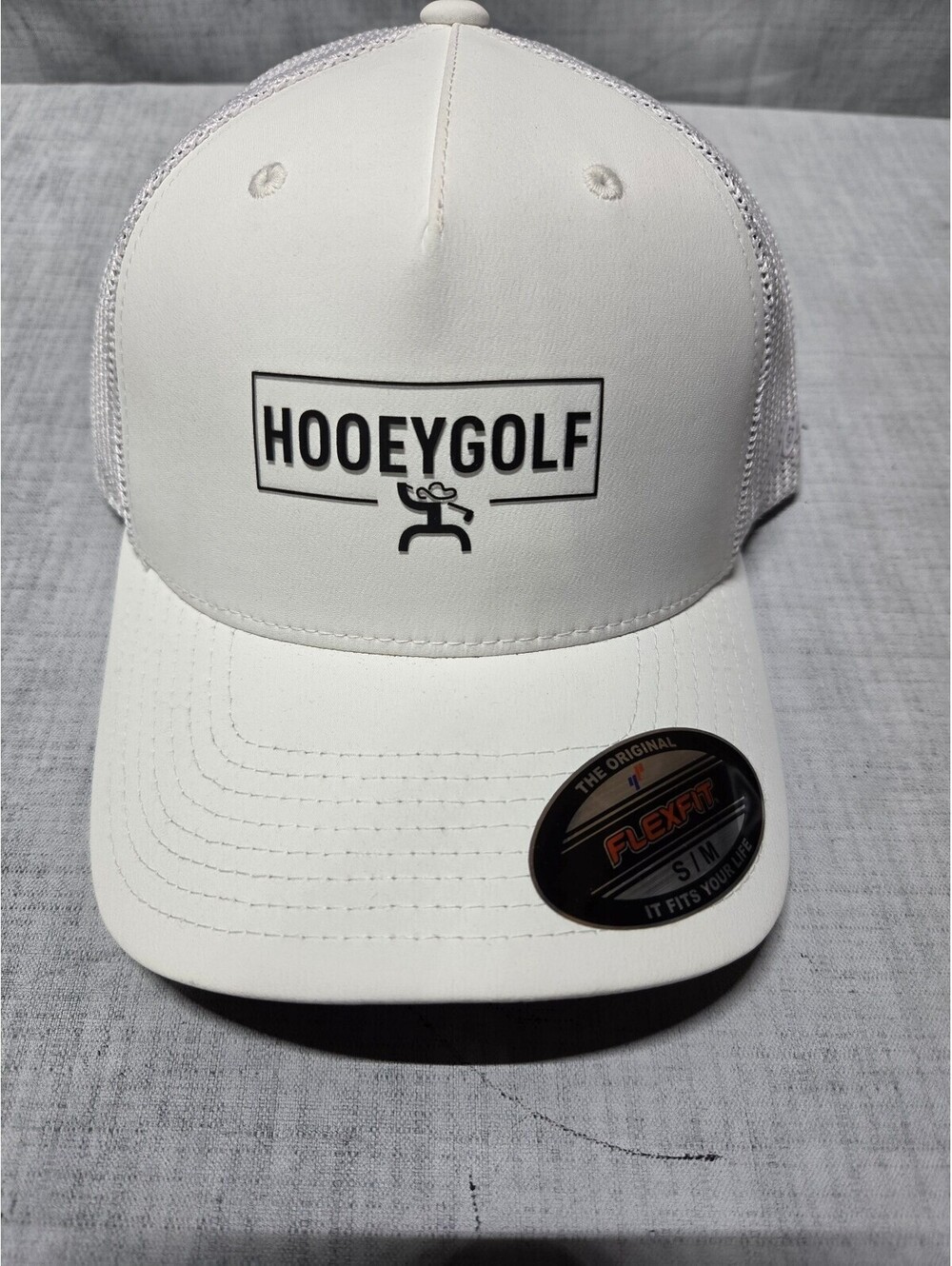 Hooey Golf Flexfit White and Black Mesh Baseball Cap S/M